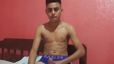 Cute amateur Latino Elian strokes off solo in his bedroom